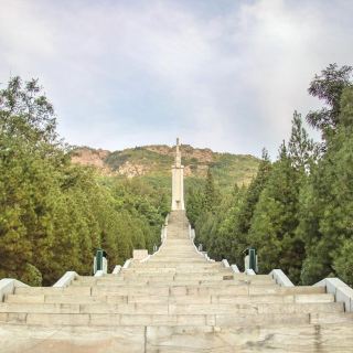 黑铁山旅游风景区   分 11条点评 红色景点 历史遗迹 距玩乐3.7km