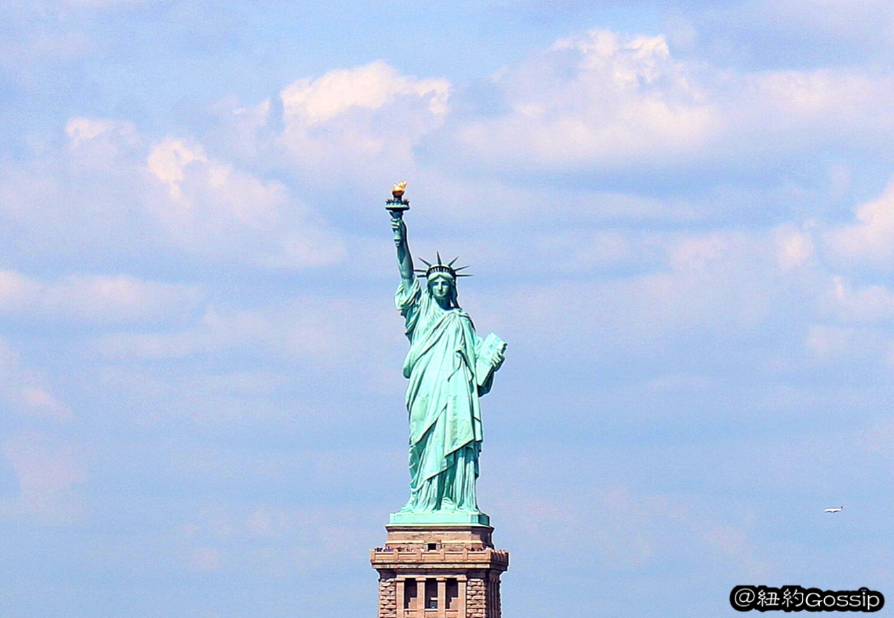 去美国曼哈顿如何进入自由女神像参观，站在皇冠上欣赏曼哈顿_park