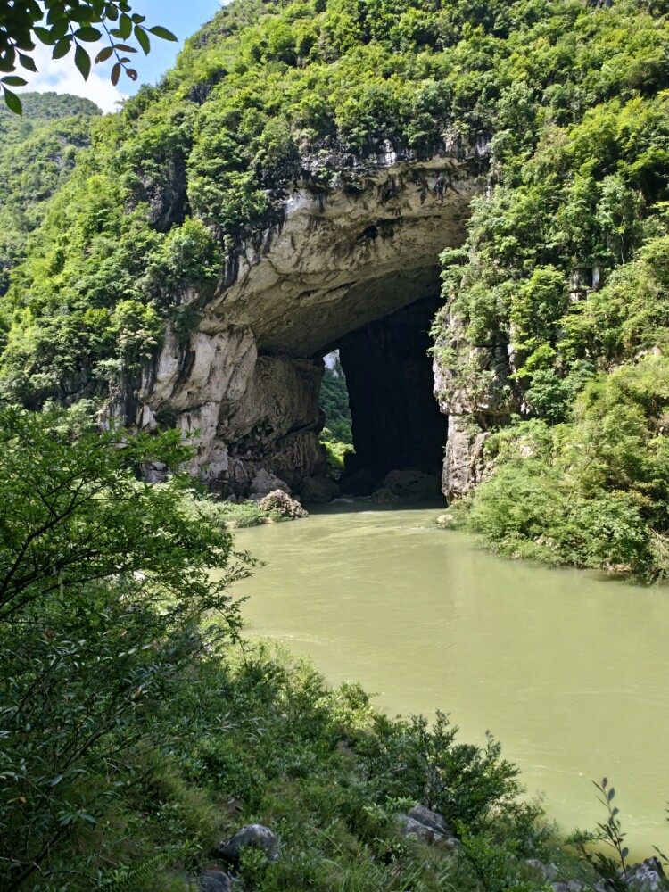 惠水涟江燕子洞好玩吗,惠水涟江燕子洞景点怎么样