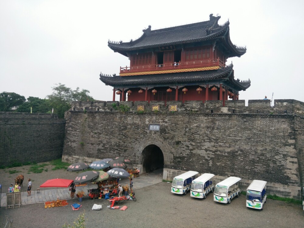 【携程攻略】荆州荆州古城景点,有历史情怀的人都可以去看一看,如果