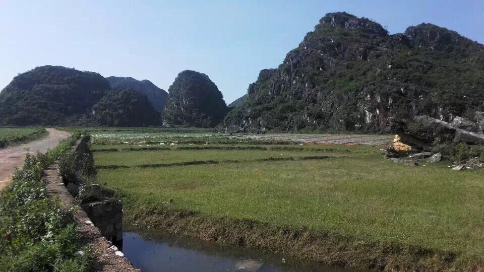 广南八宝风景区