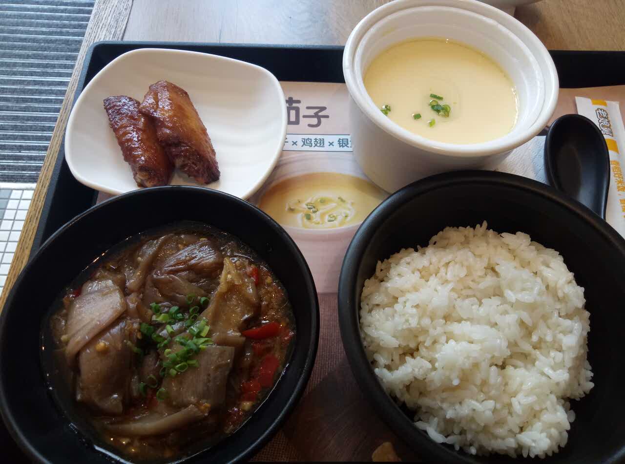 2021老娘舅(北沙西路分餐厅)美食餐厅,总体味道还可以,饭少了可以.