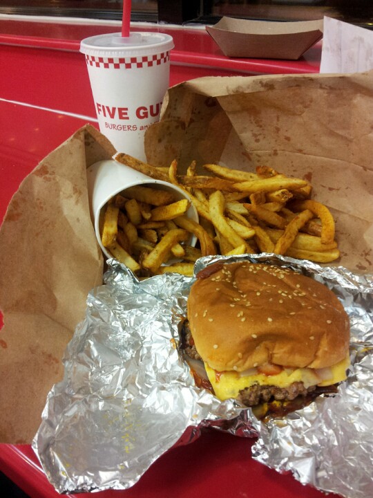 2022five guys burger and fries美食餐厅,its been a