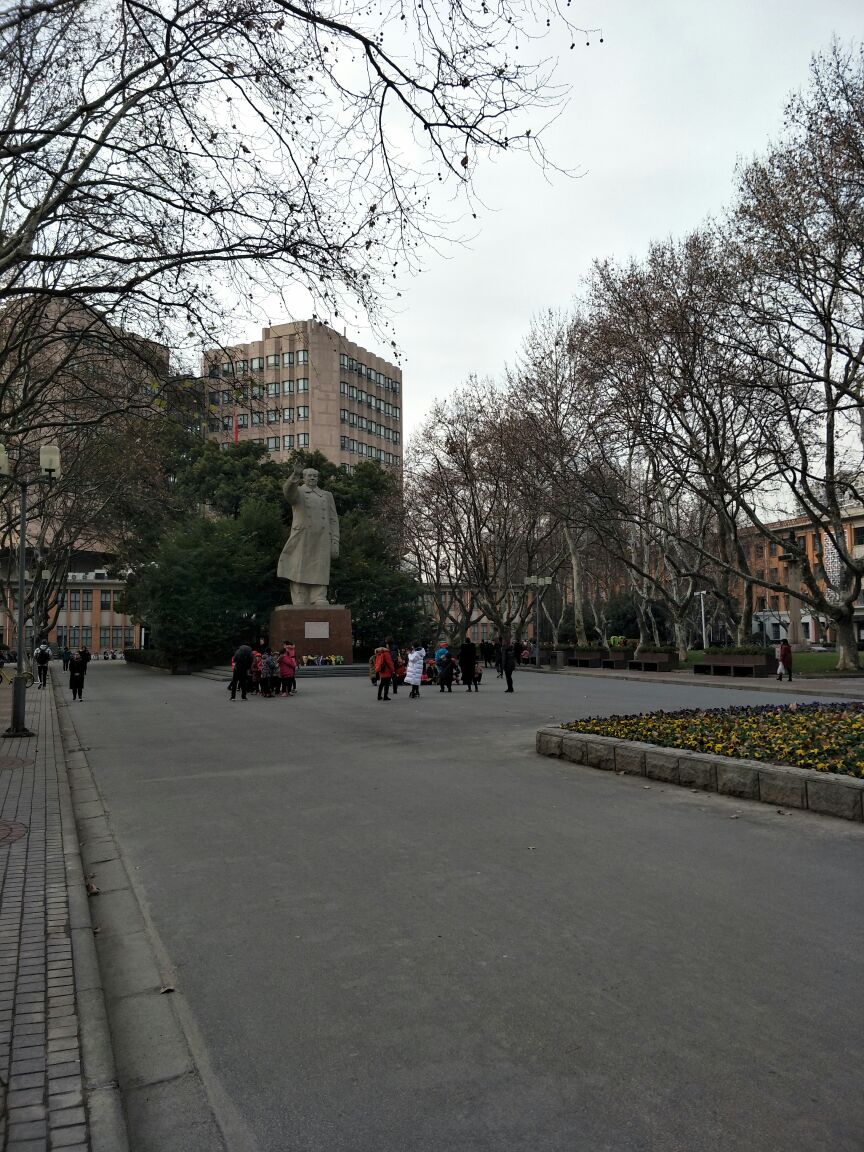 同济大学