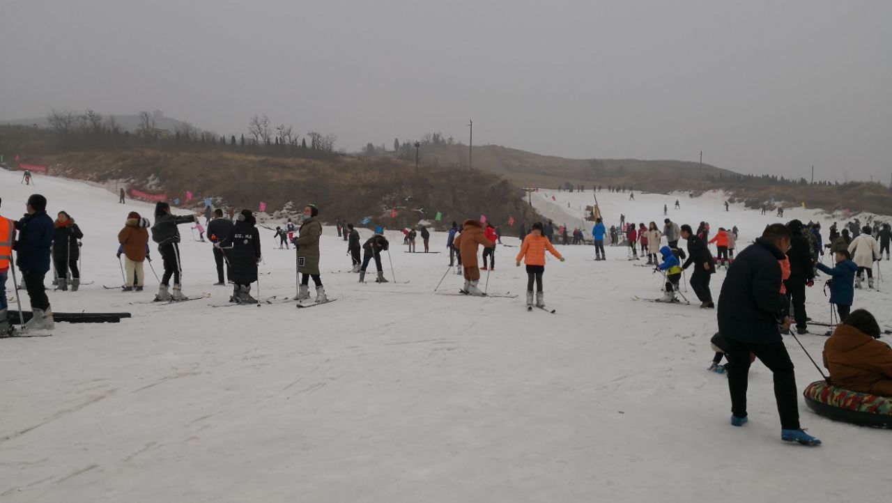 淄博齐乐梦华嬉雪乐园(原梓橦山滑雪场)好玩吗,淄博梦