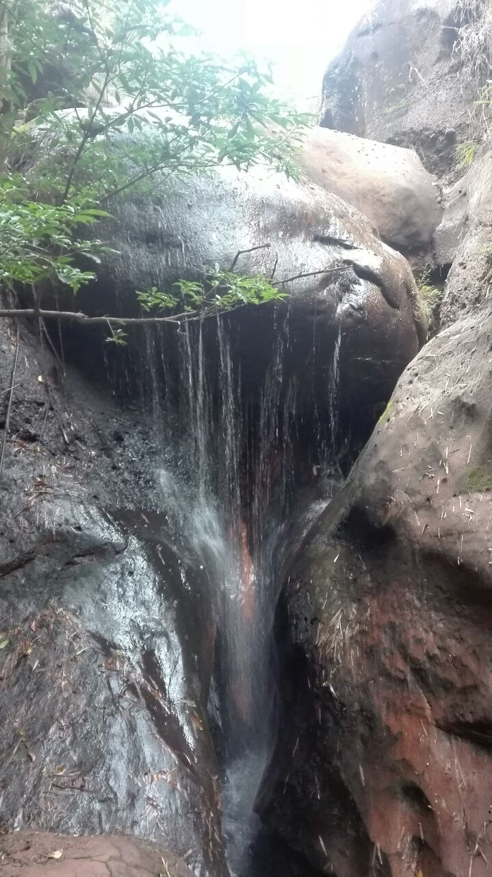 广西烟霞山风景区