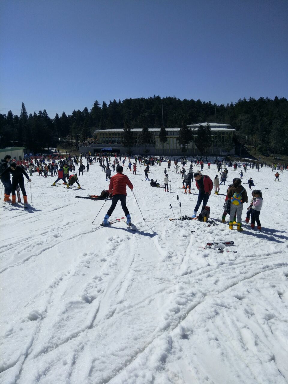 商量岗滑雪场