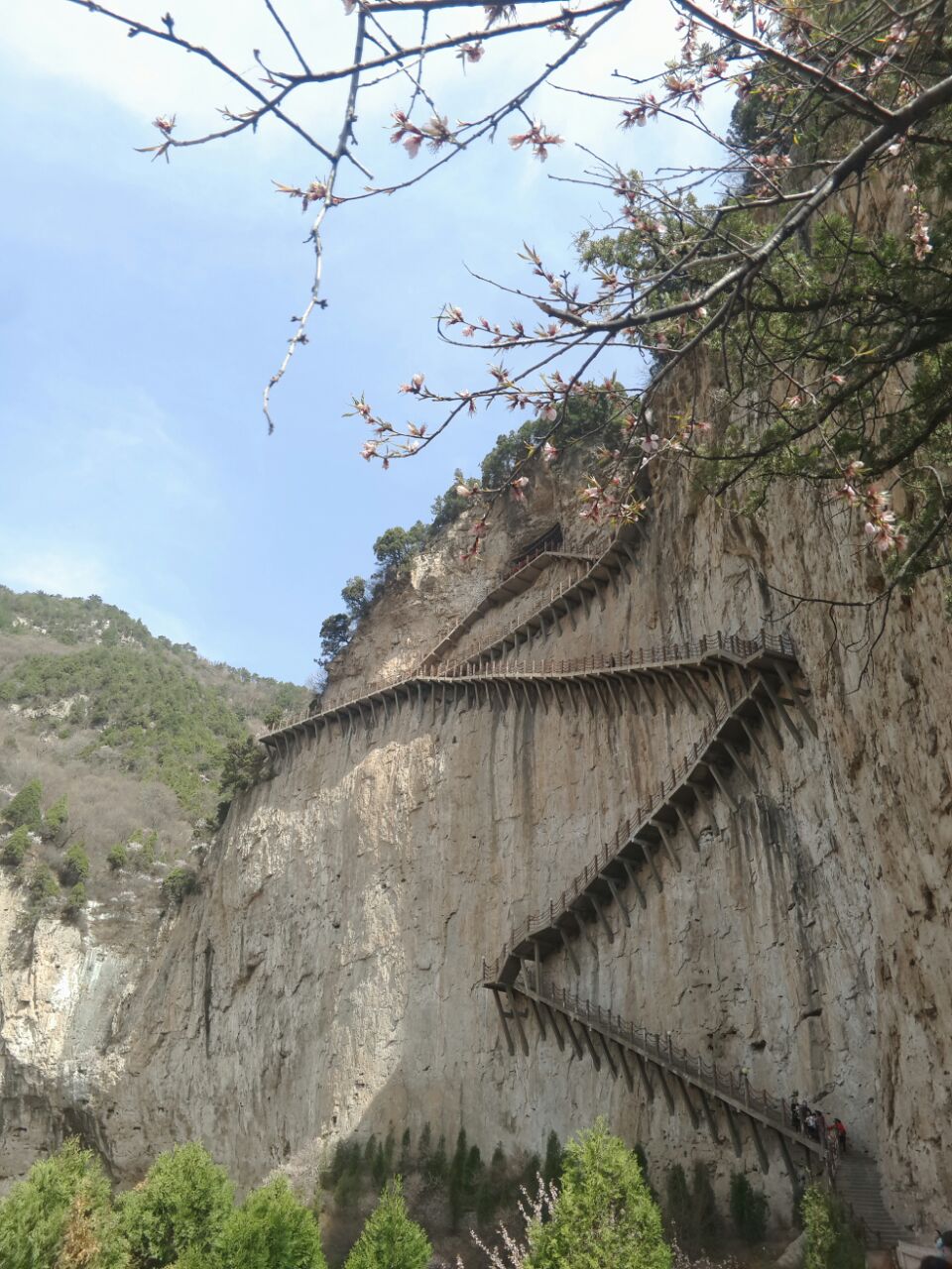 绵山风景区绵山景区好玩吗,绵山风景区绵山景区景点样