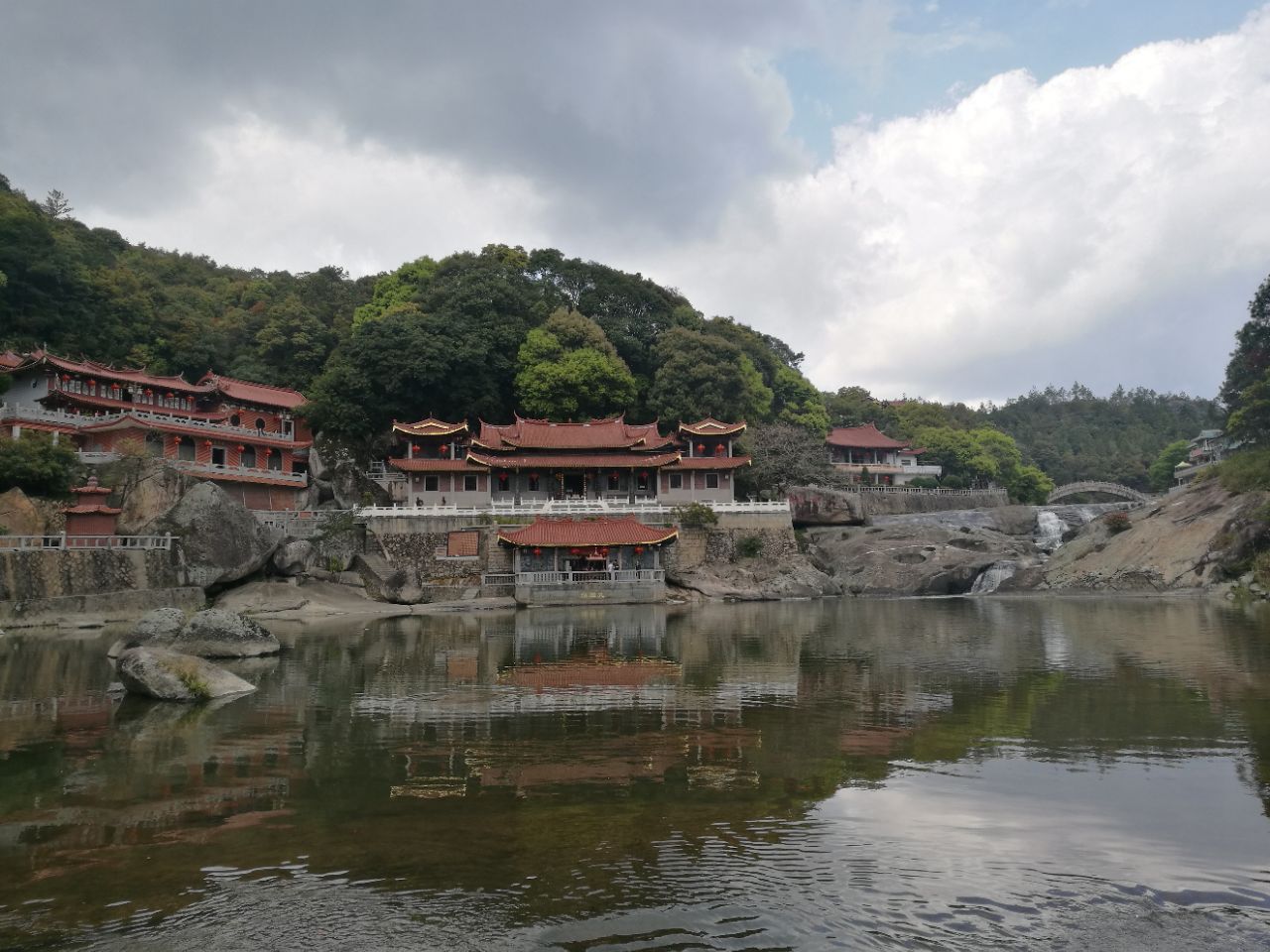 九鲤湖风景区