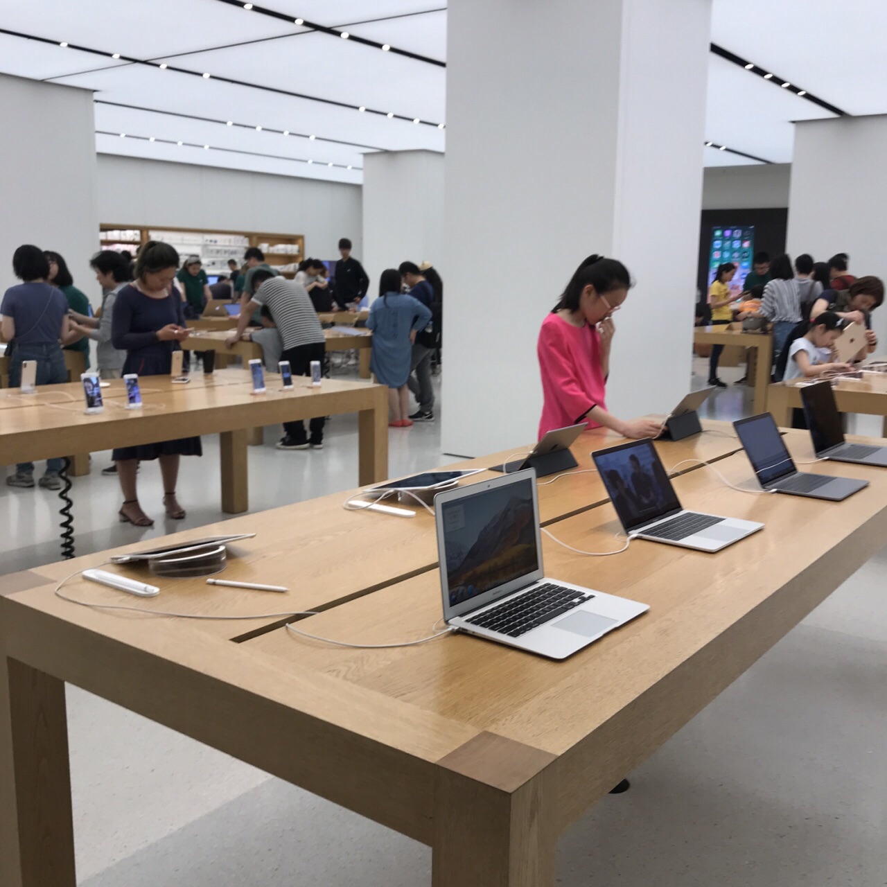 上海apple store 苹果零售店(环球港店)怎么样/如何去,apple store