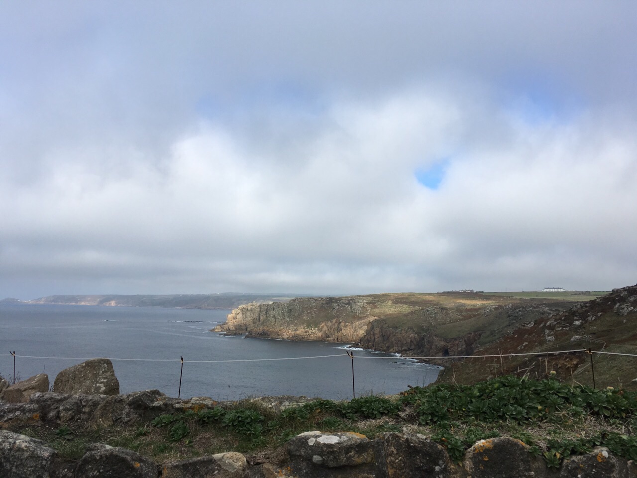 这个世界著名的旅游景点兰兹角lands end,应该就是他们天涯海角了,和