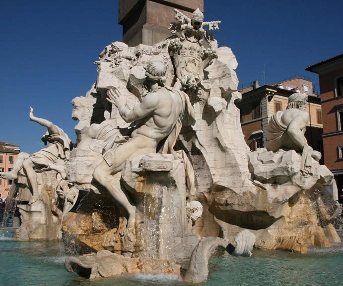 四河喷泉是罗马特别有名的的雕塑喷泉,伴侣一定会很喜欢这里,值得一