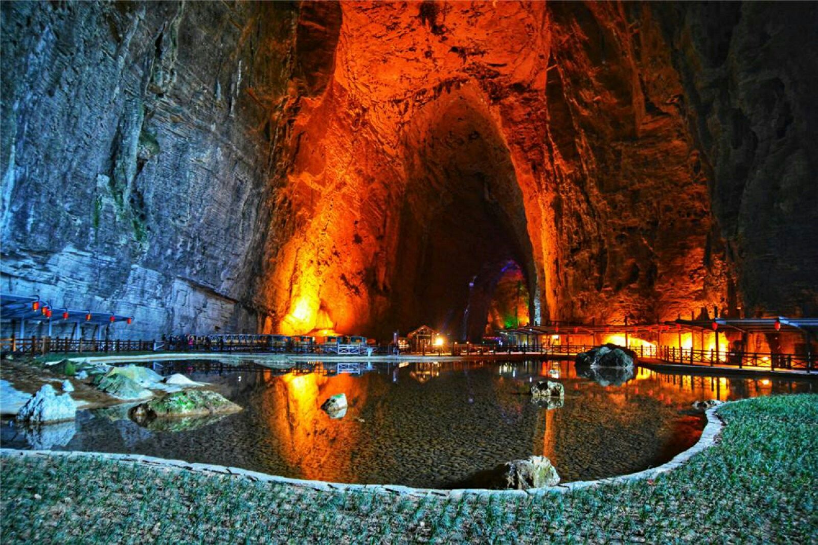 【携程攻略】利川腾龙洞风景区景点,腾龙洞是中国目前最大的溶洞,世界