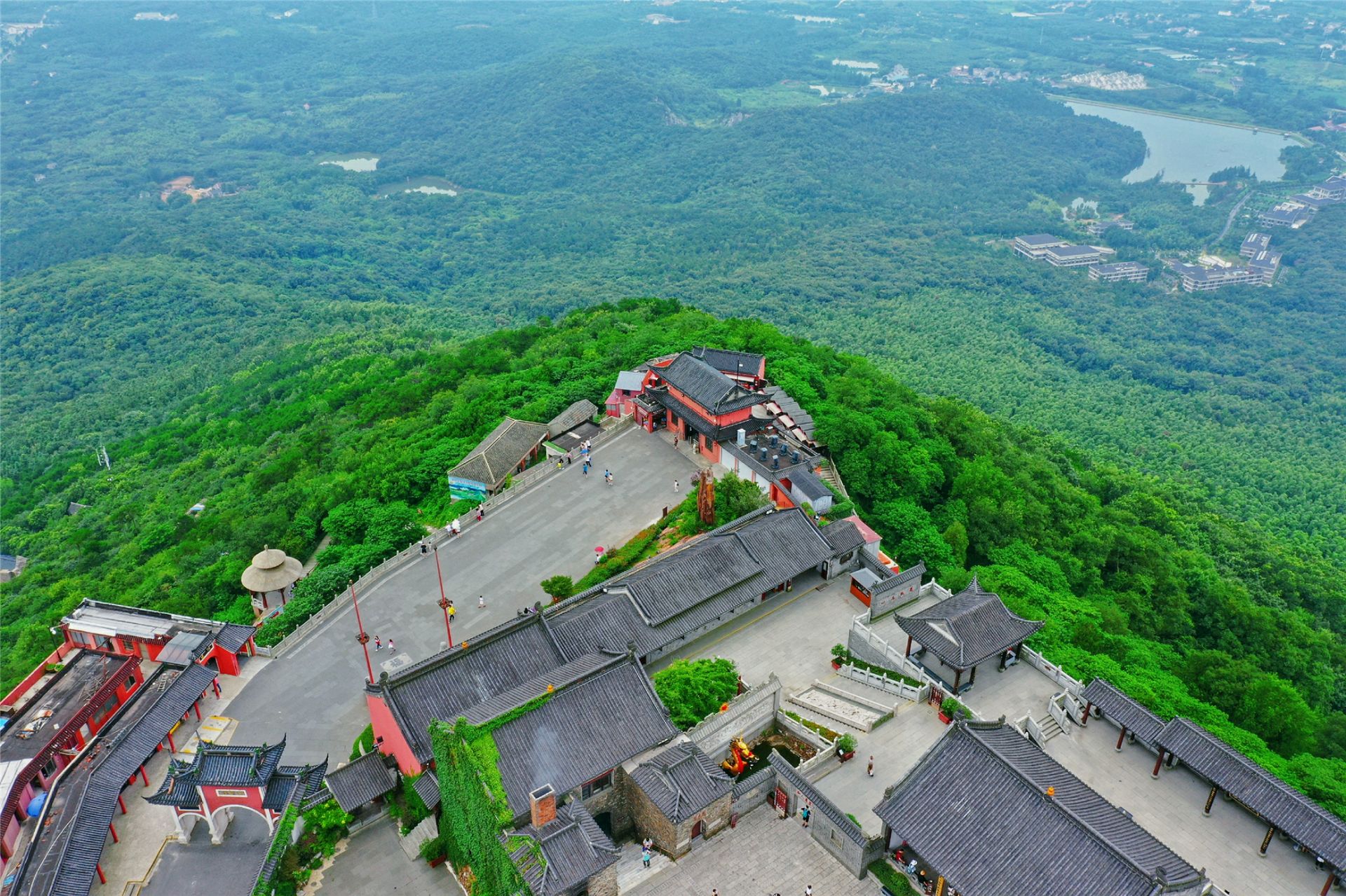 句容九霄万福宫攻略,句容九霄万福宫门票/游玩攻略