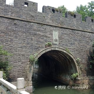 杭州凤山水城门遗址