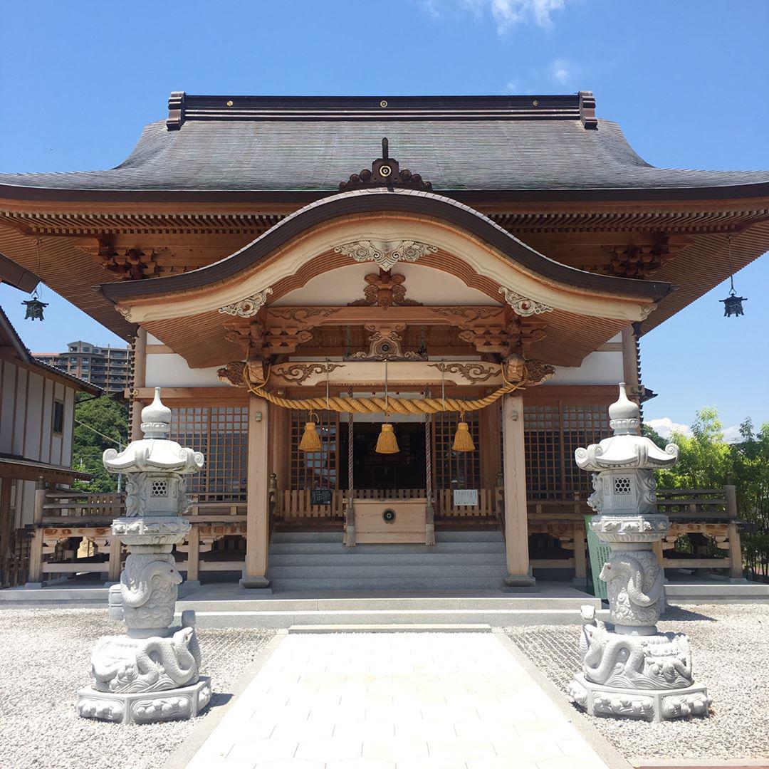 岩国白蛇神社