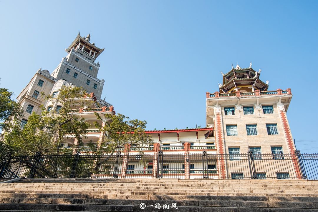 厦门集美中学好玩吗,厦门集美中学景点怎么样_点评