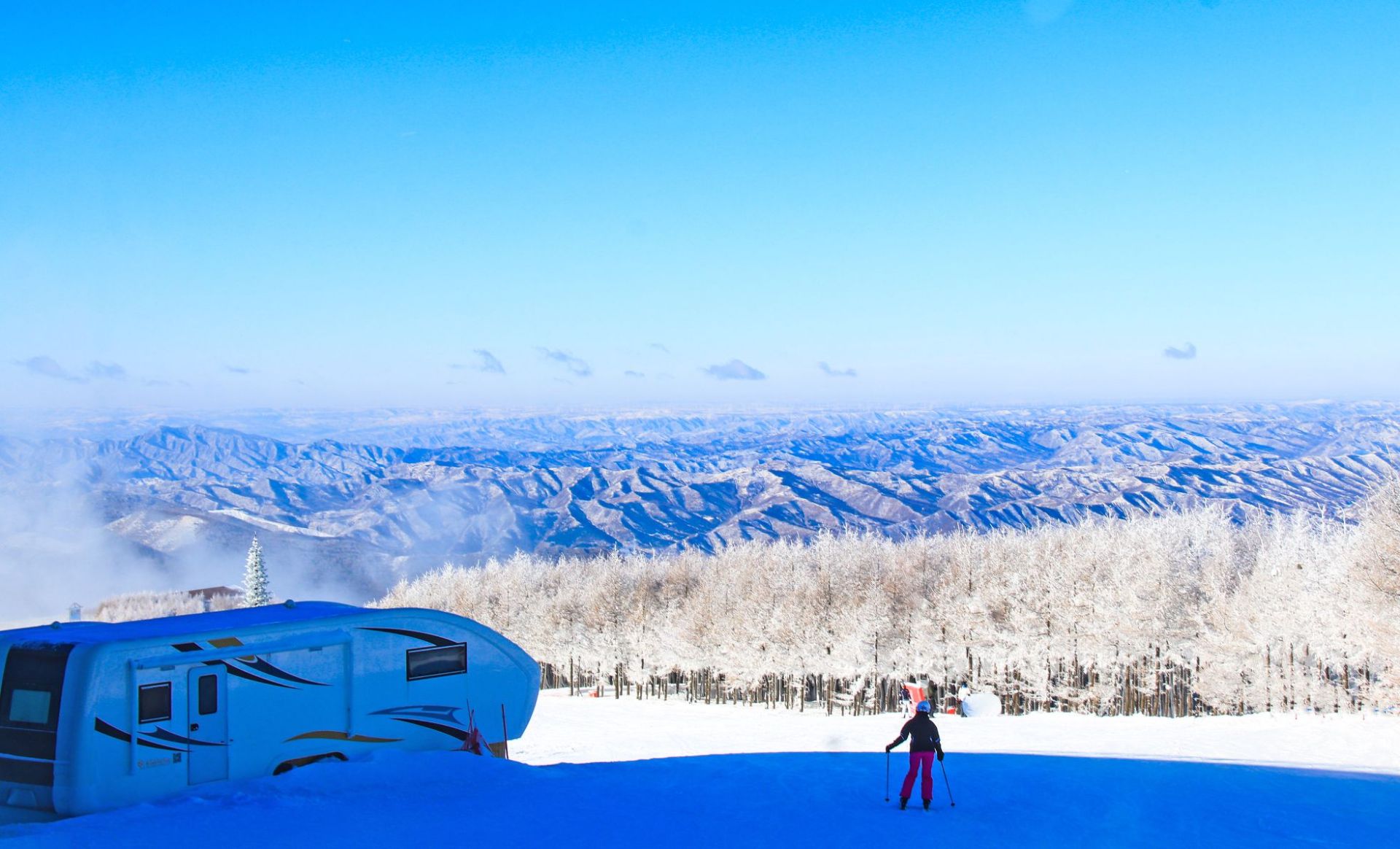 【携程攻略】张家口万龙滑雪场景点,今年的雪格外的多