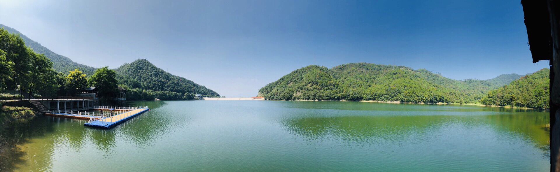 神丽峡