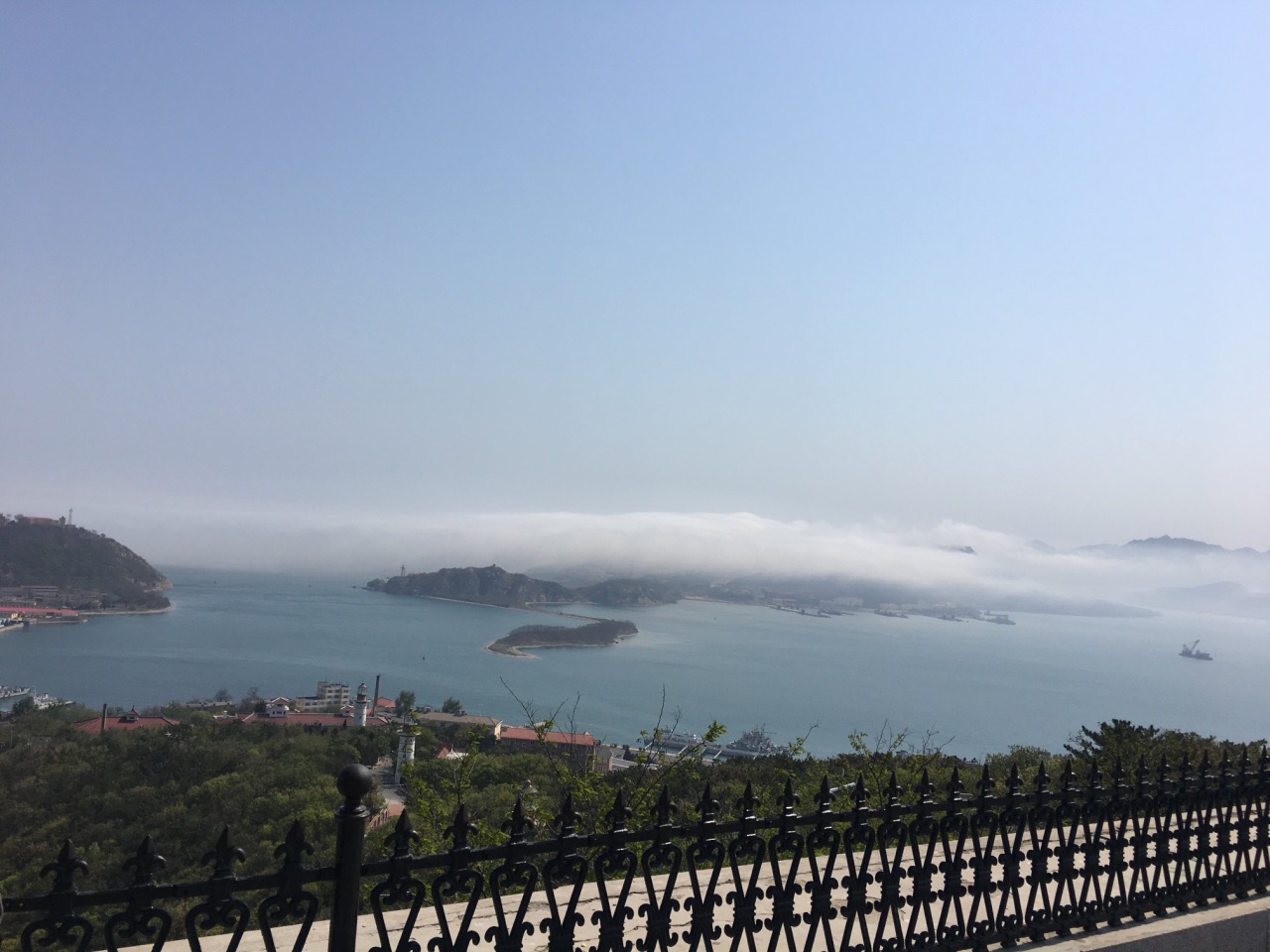 山景区 日俄监狱旧址博物馆 小平岛一日游【帆船出海喂海鸥 纯玩十景