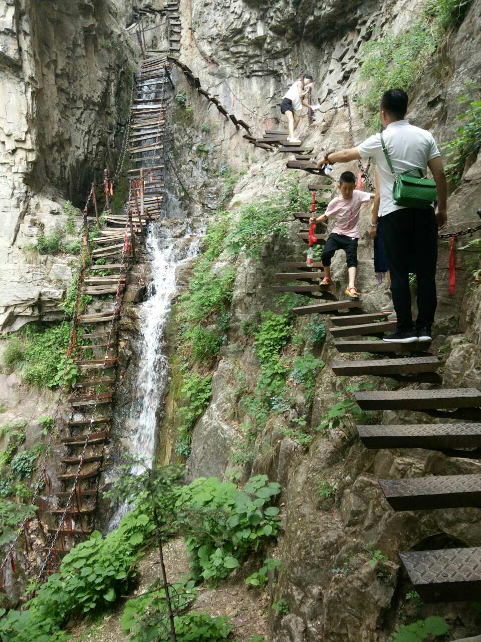 绵山风景区绵山景区好玩吗,绵山风景区绵山景区景点样