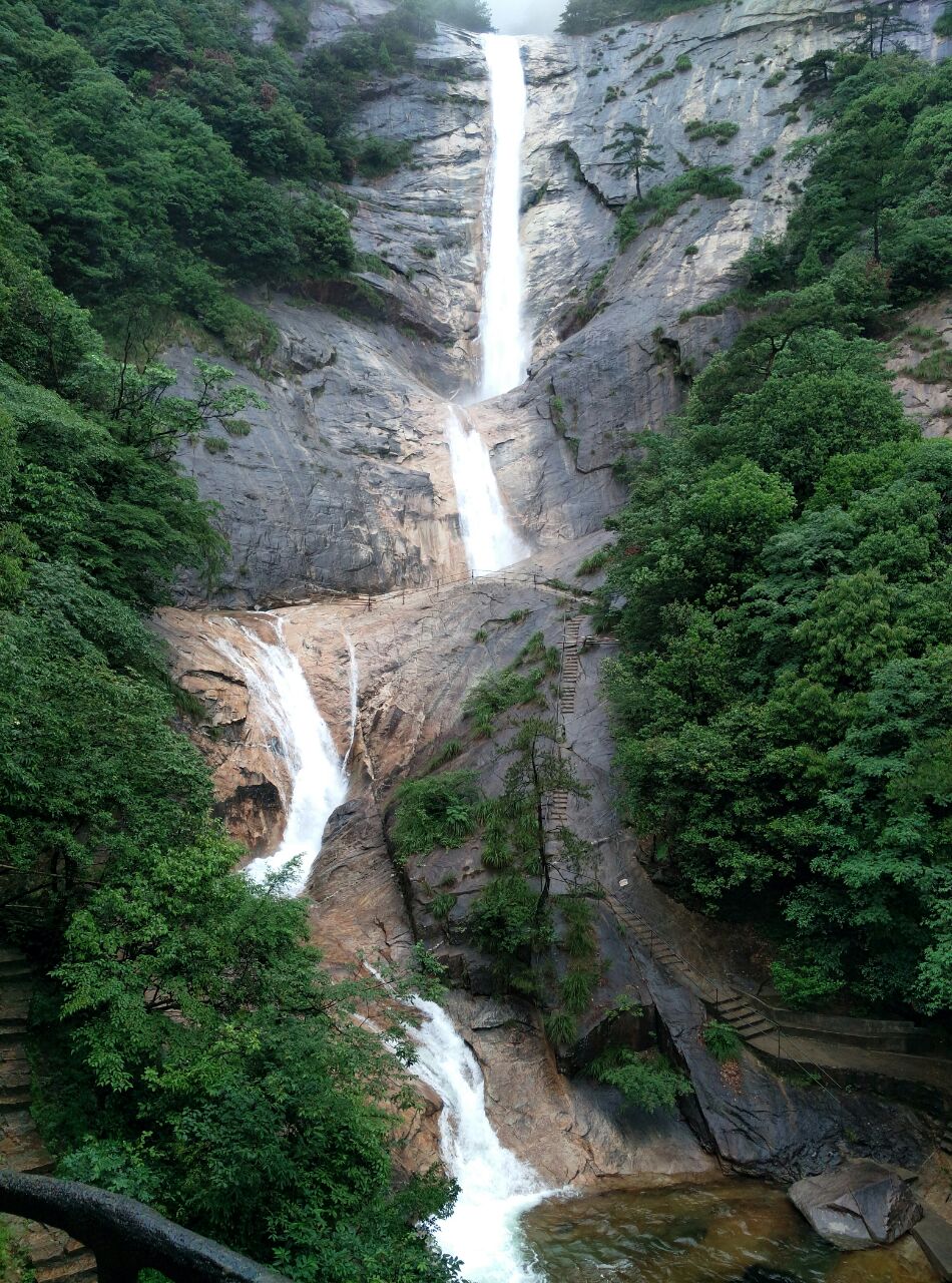 黄山九龙瀑好玩吗,黄山九龙瀑景点怎么样_点评_评价