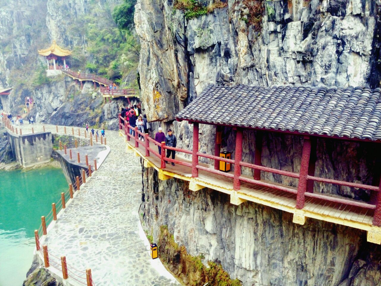 汉中石门栈道风景区