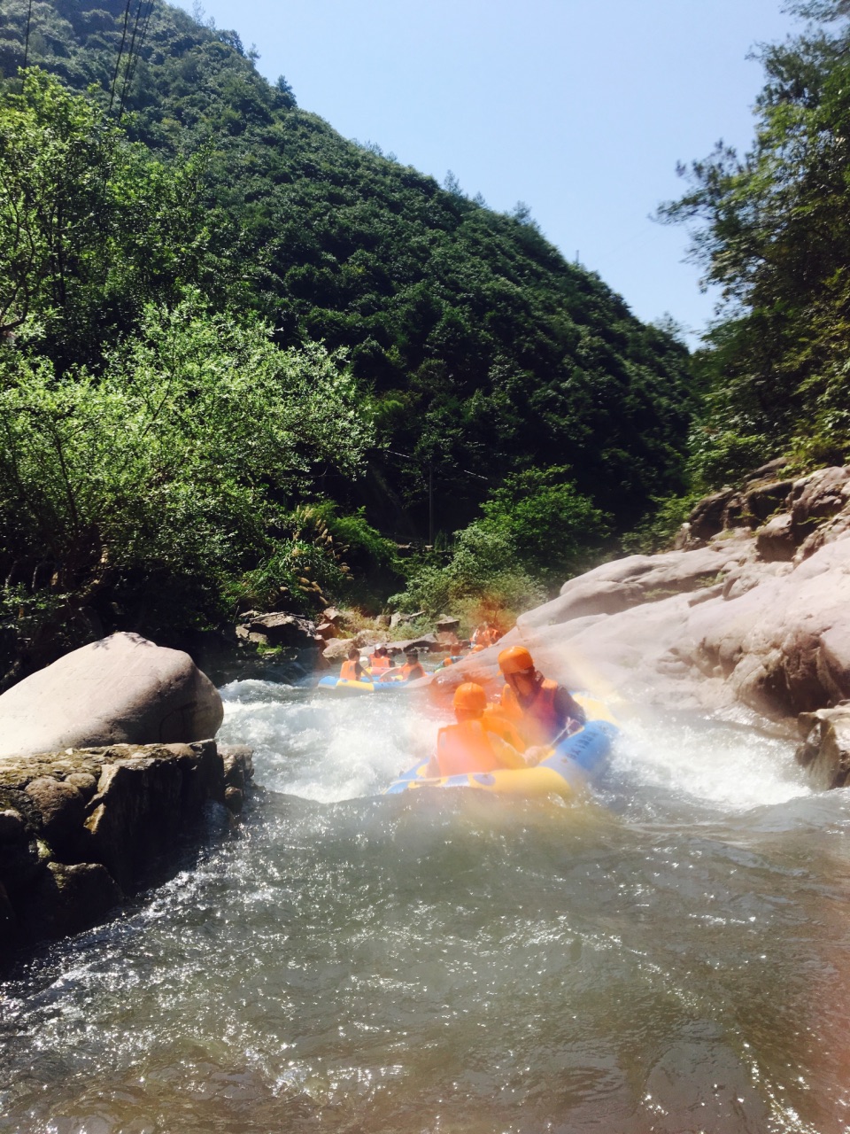百丈飞瀑漂流