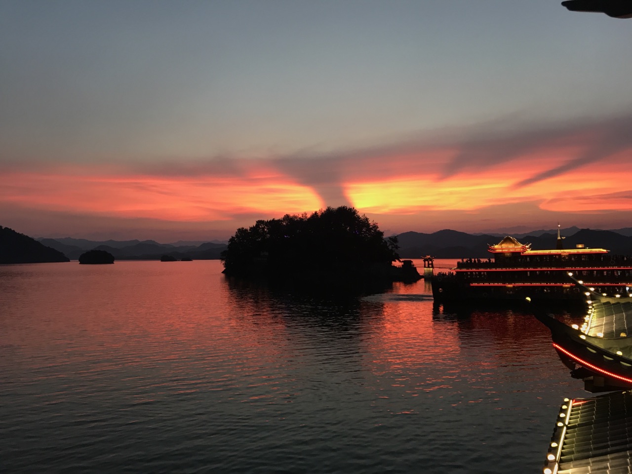 千岛湖夜游