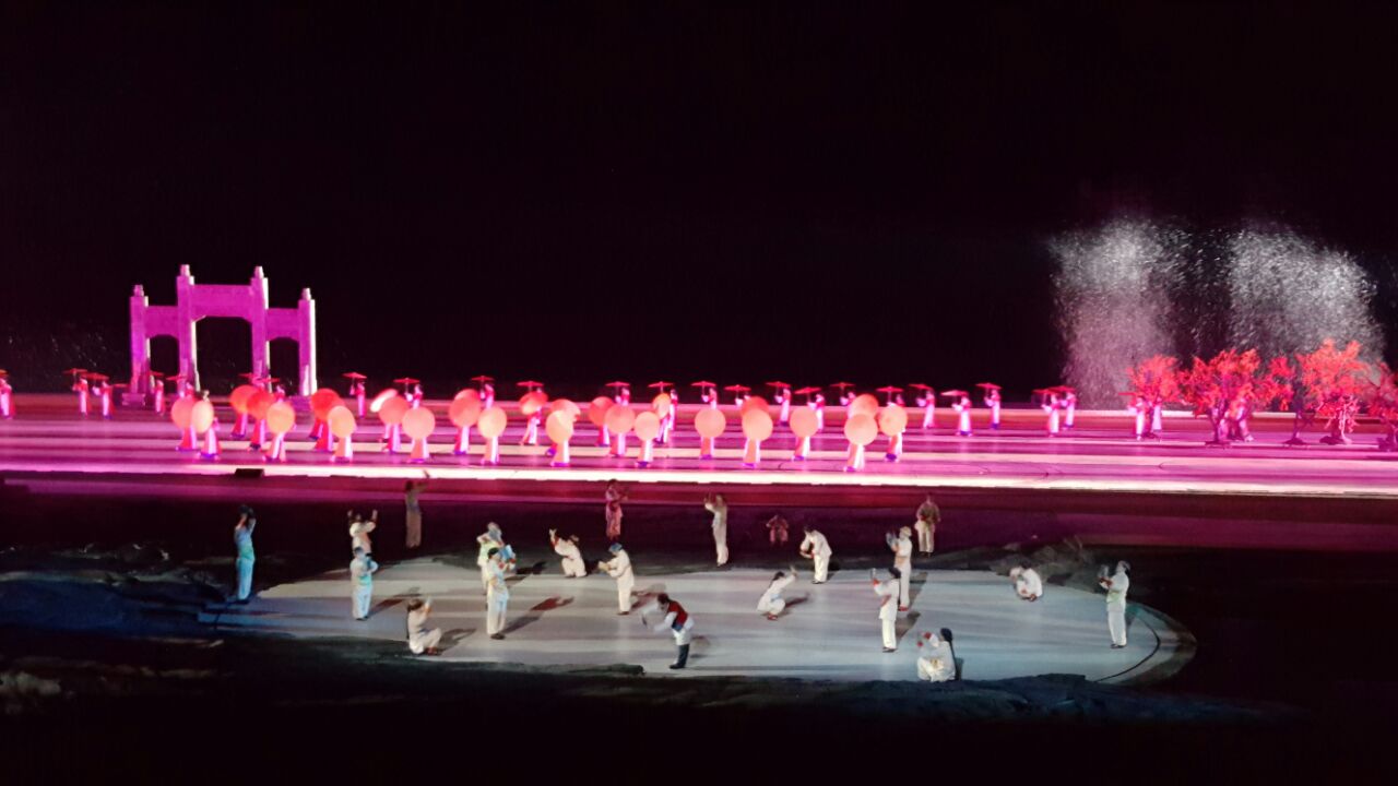 《梦里老家》实景演出