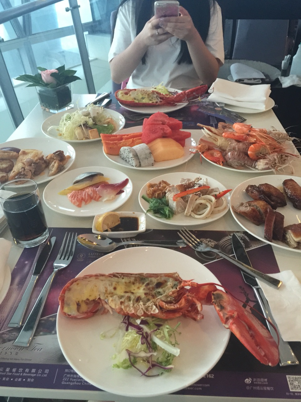 【高端美食】广州塔106层璇玑地中海旋转餐厅自助餐