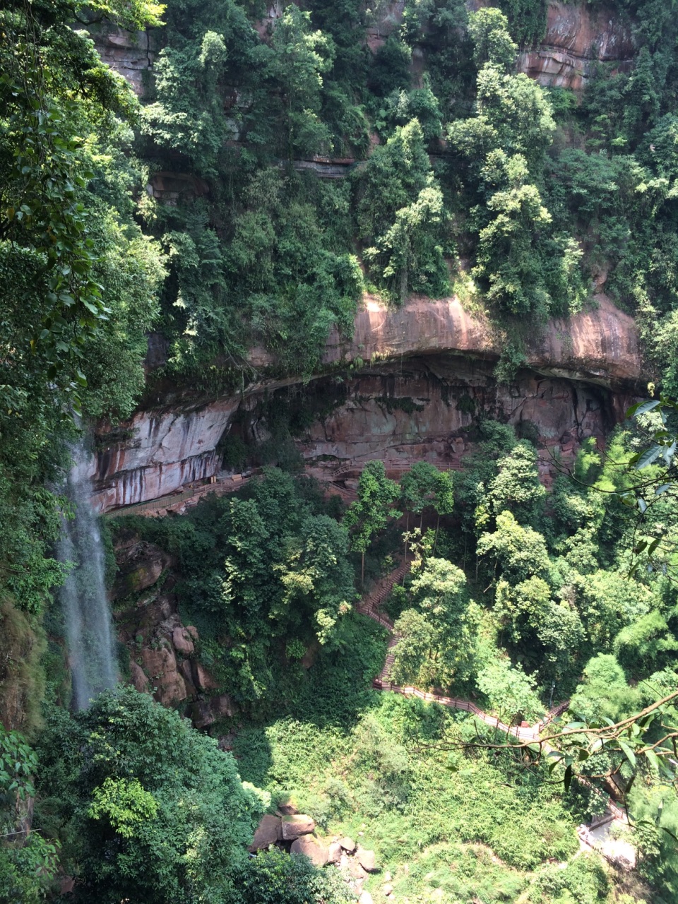 赤水丹霞旅游区·燕子岩