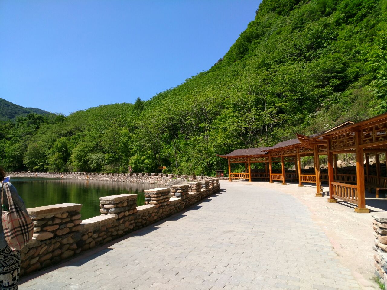 大石湖风景区