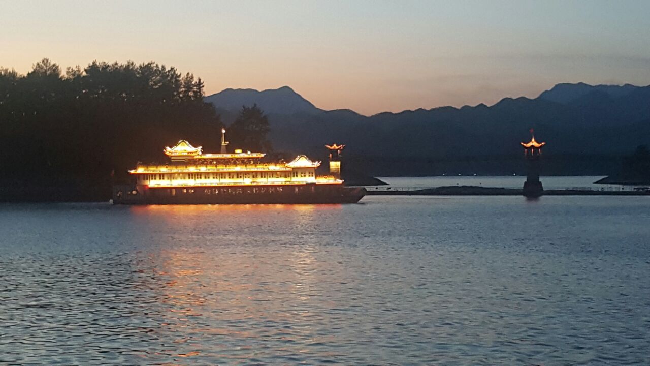 千岛湖千岛湖夜游好玩吗,千岛湖千岛湖夜游景点怎么样