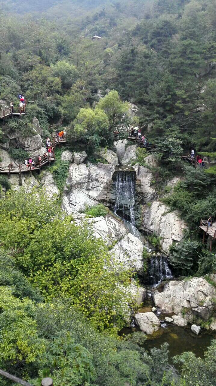 九如山瀑布群风景区