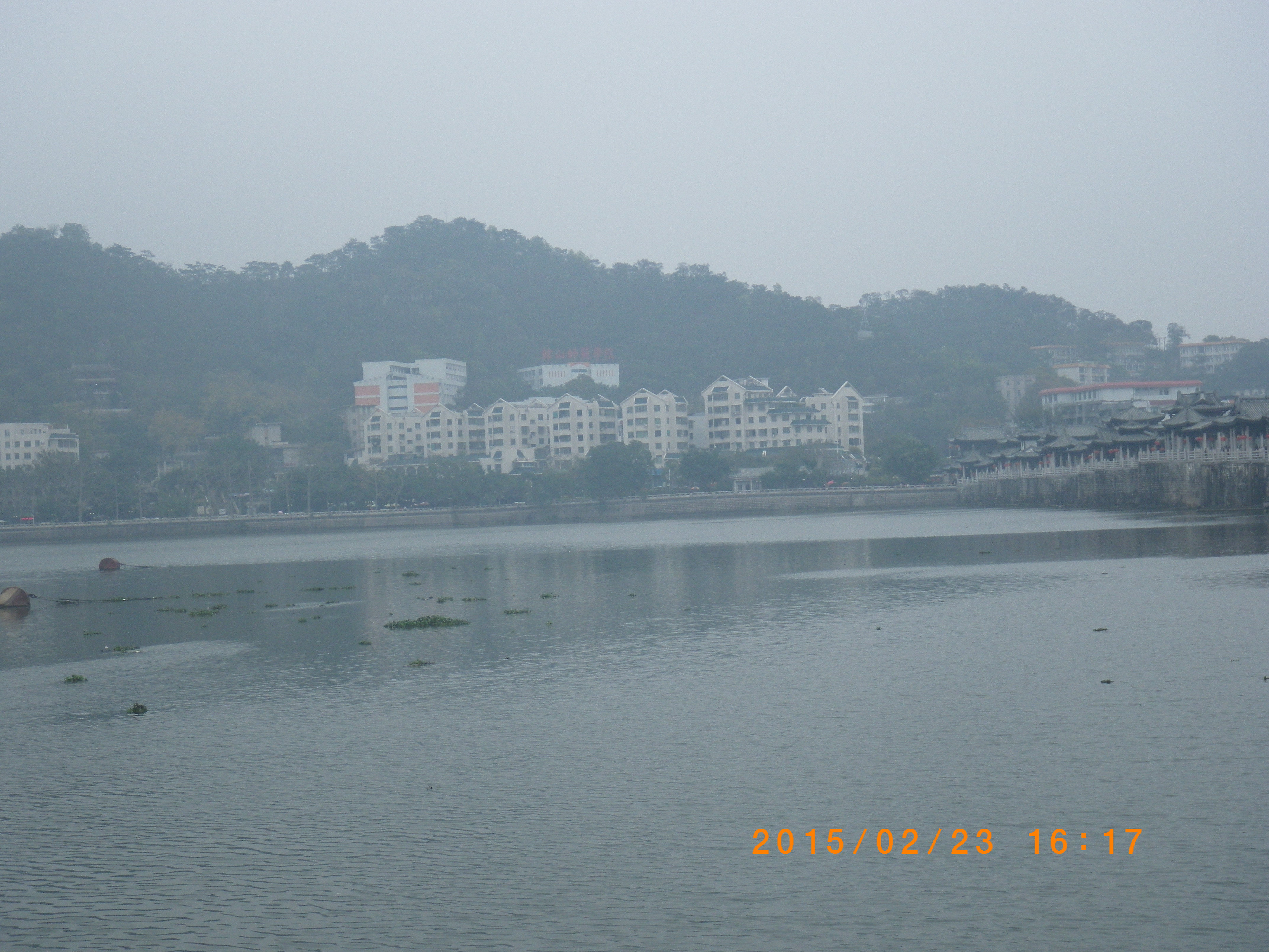 广济楼对面的韩山师范学院