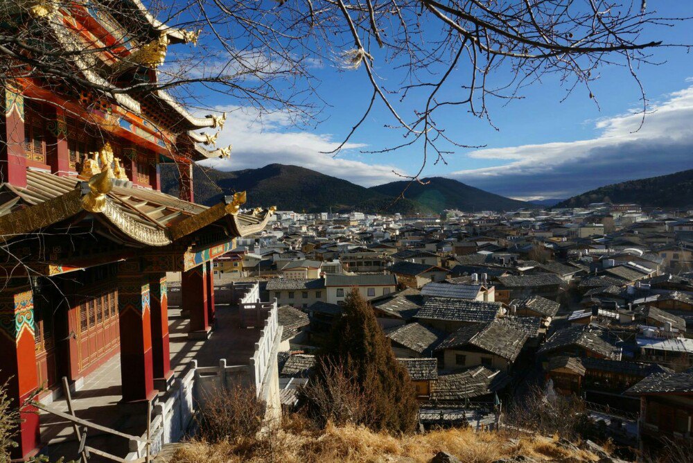 独克宗古城