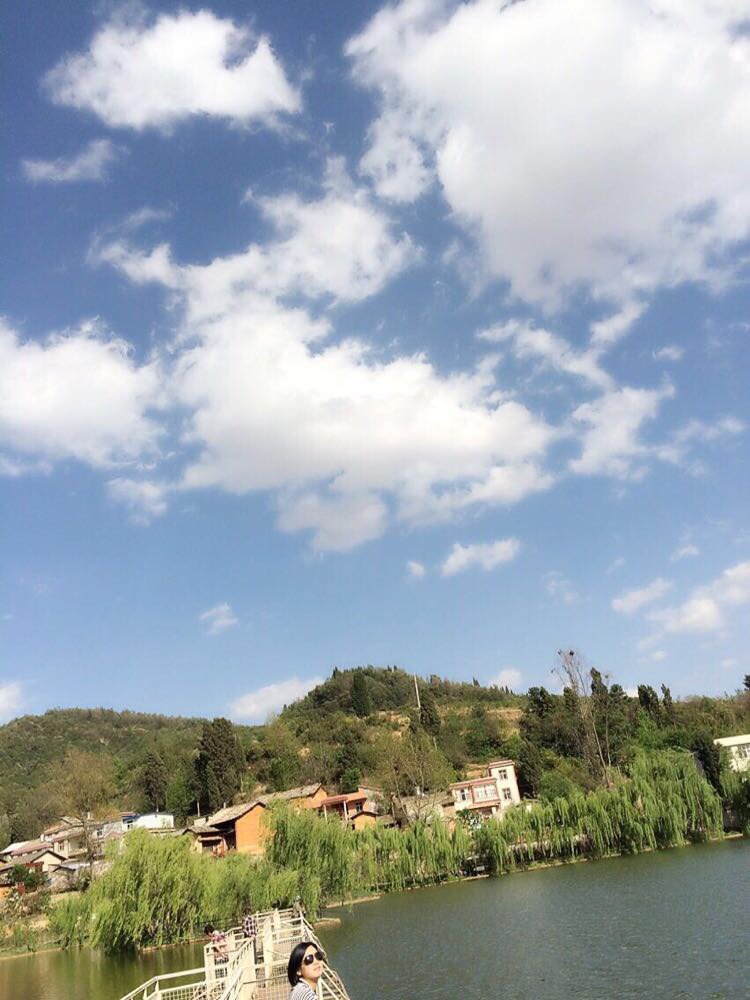 二龙湖风景区