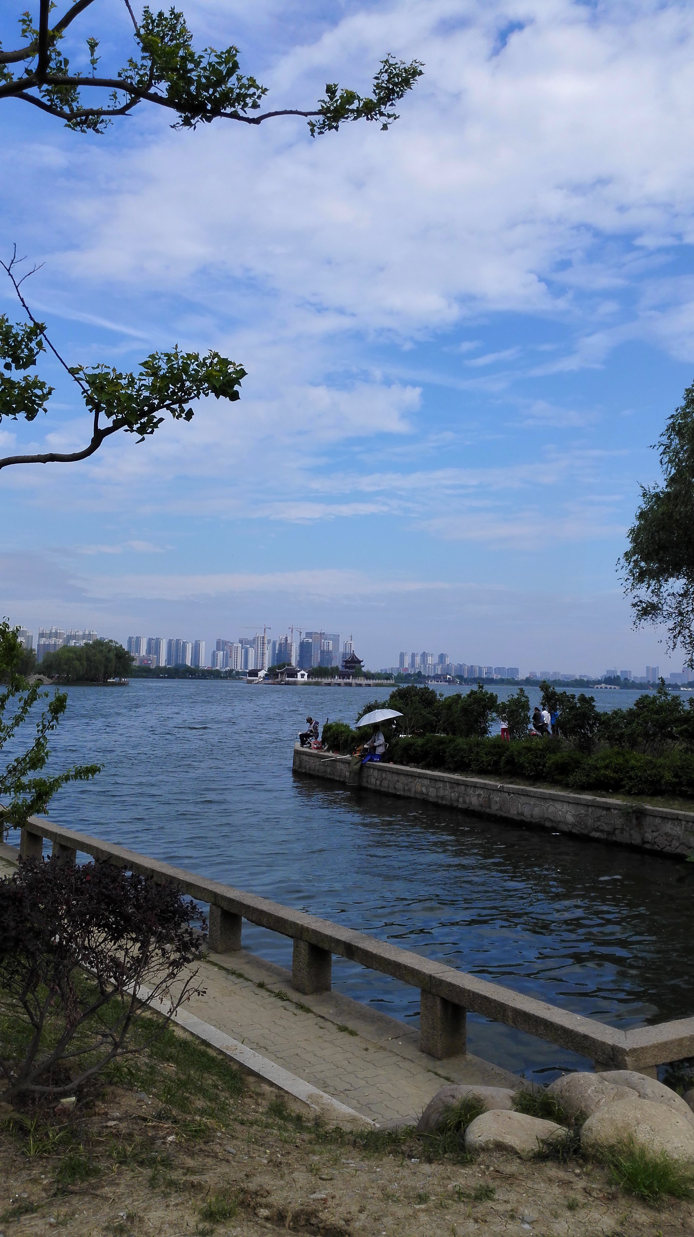 主要由石湖度假村,风景游览区,影视文化区,风情餐饮区组成.