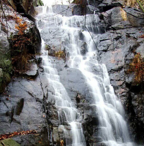 船山飞瀑