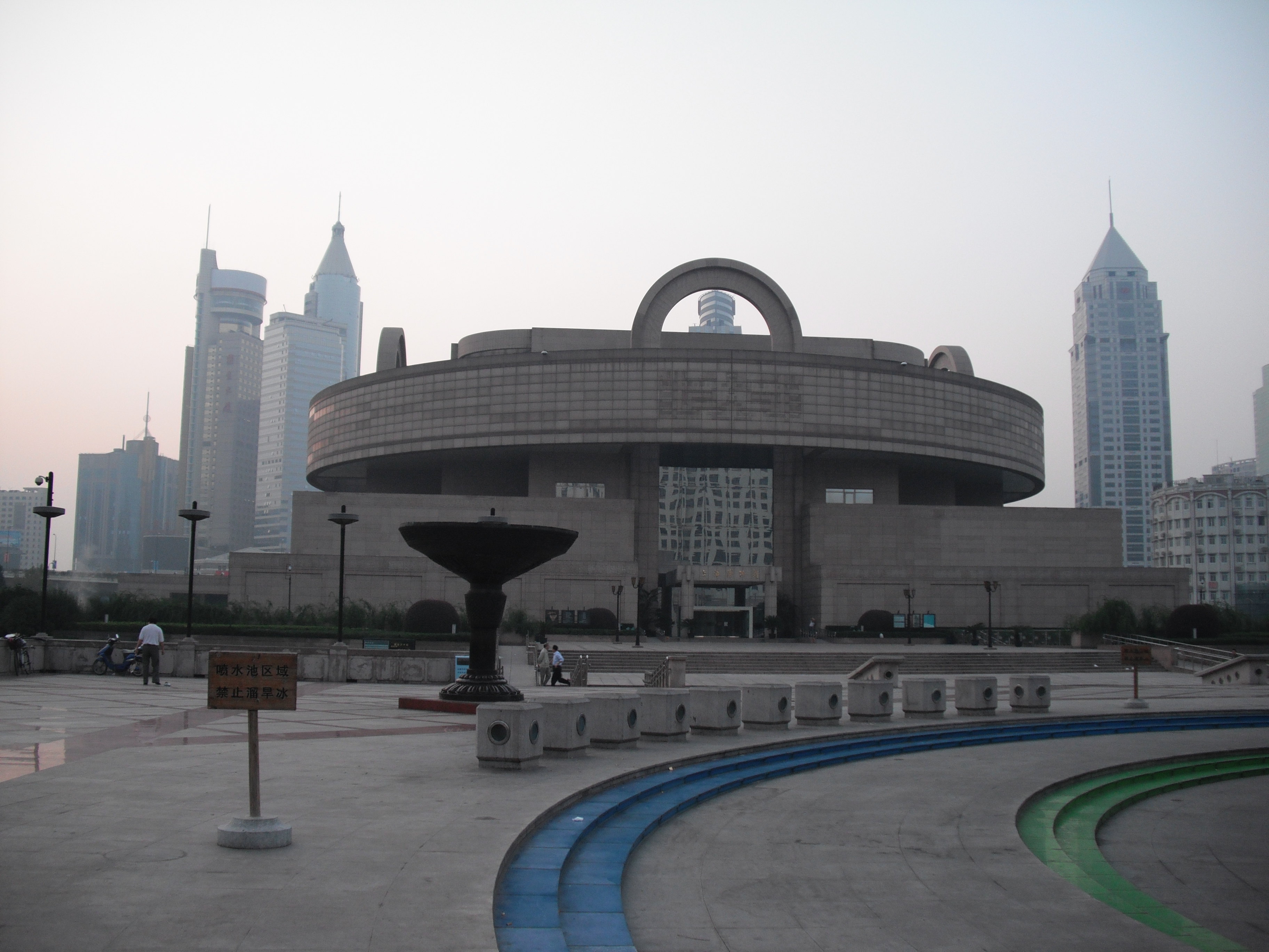 上海博物馆旅游景点攻略图