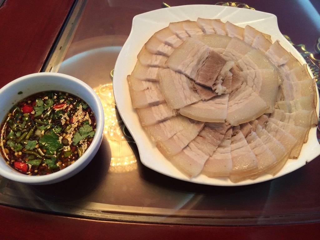 弥勒美食汇