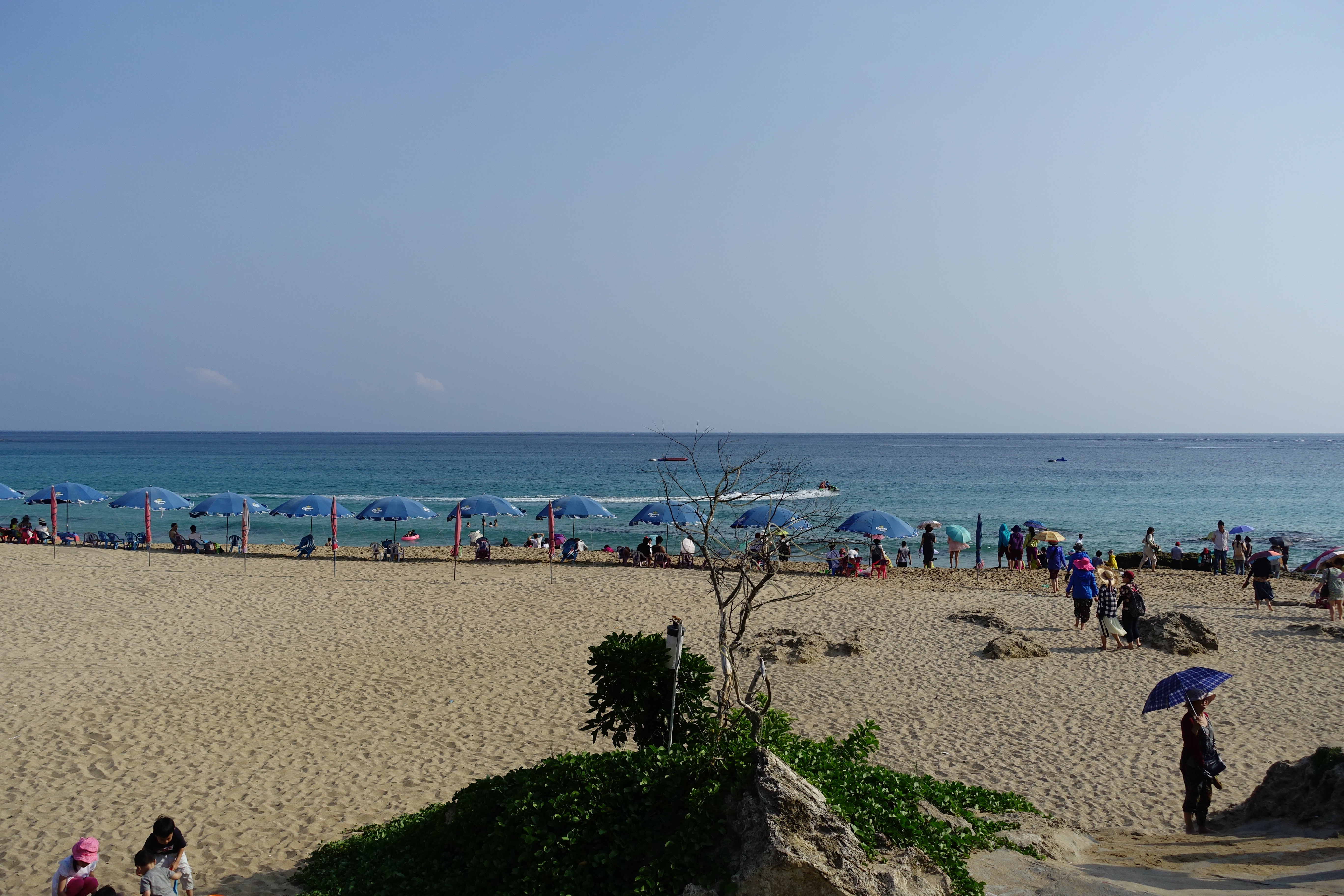 猫鼻头公园                             白沙湾海水浴场