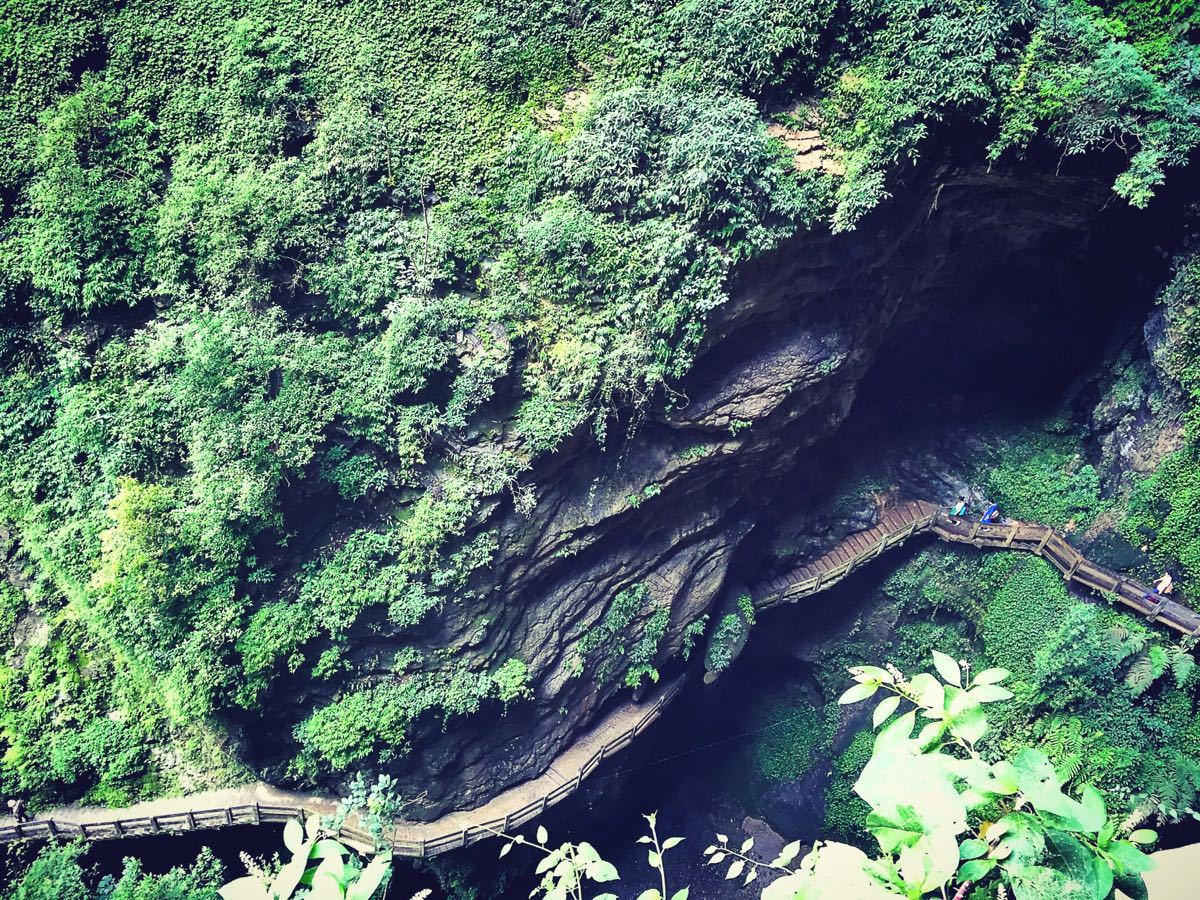 龙水峡地缝