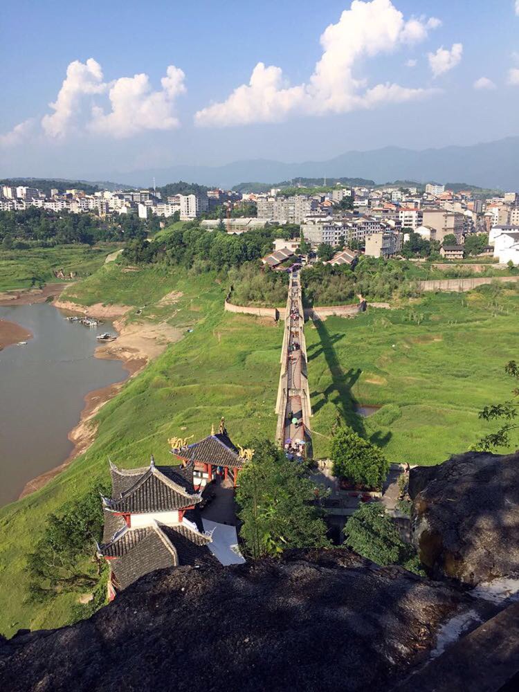 石宝寨