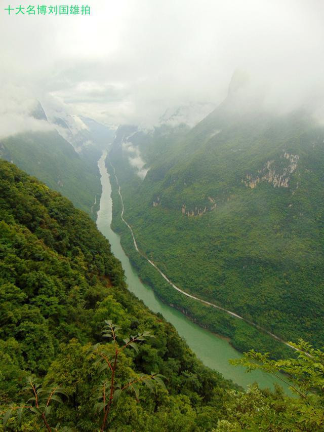 在龙滩大峡谷观龙看风起云涌--天峨游(3)