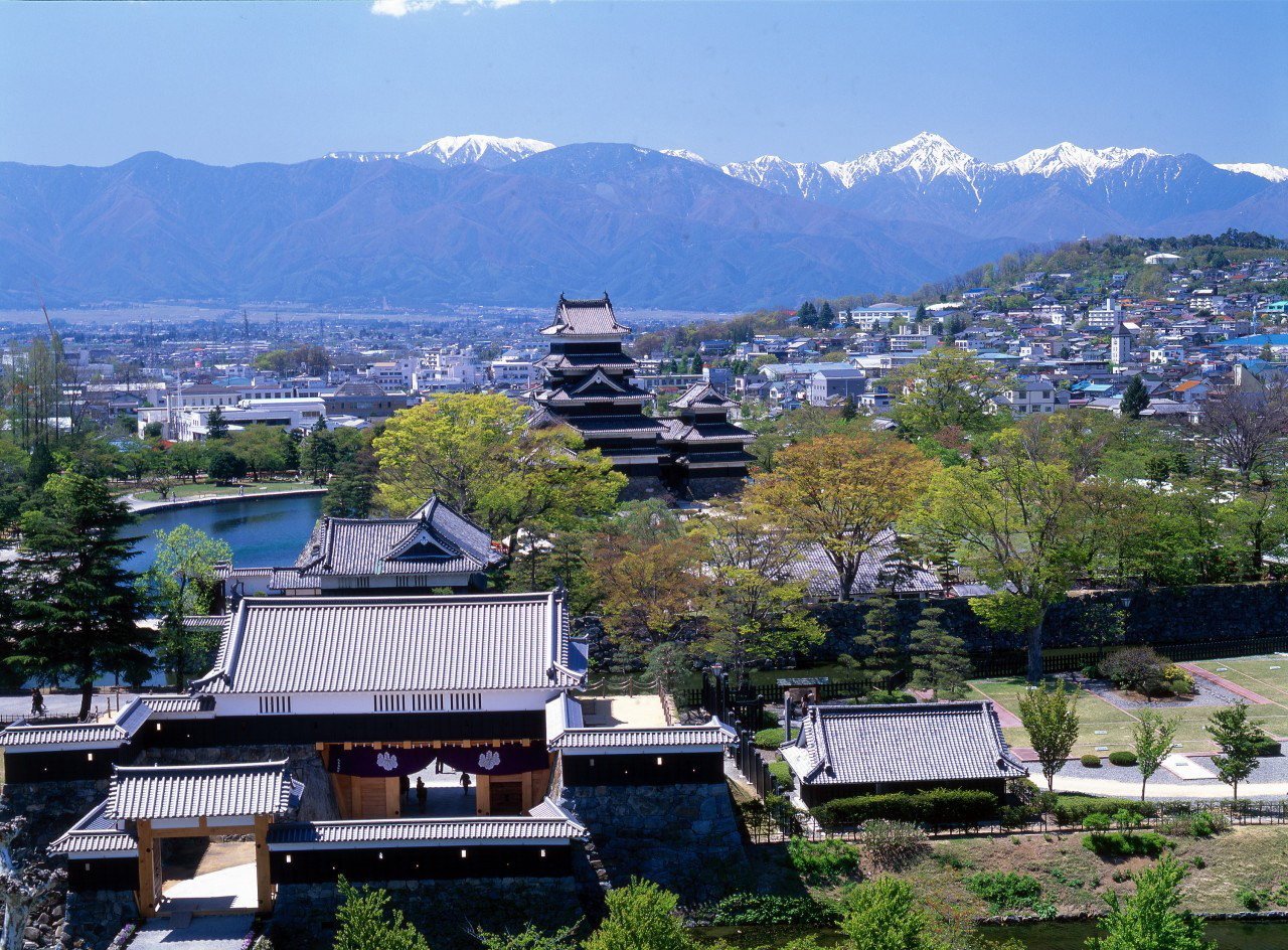 日本东京+长野县+岐阜县6日跟团游(3钻)·温泉 童话白川 高山古街 祭之森-【携程旅游】