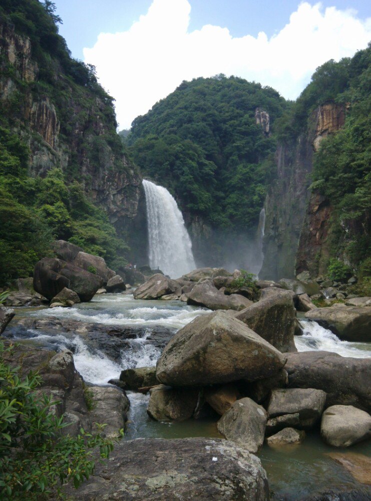 九鲤湖风景区