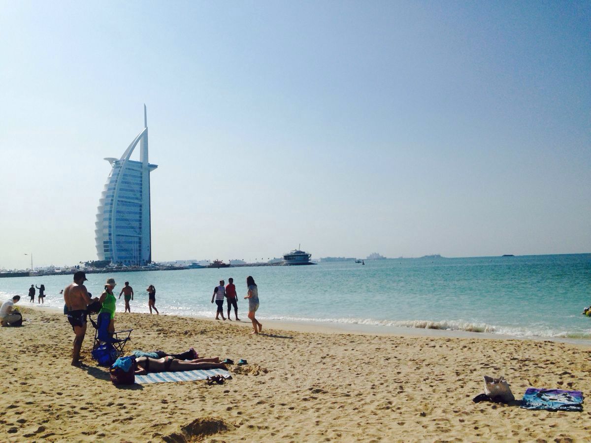 2024朱美拉公共海滩游玩攻略,迪拜的一处公共沙滩，这里有...【去哪儿攻略】
