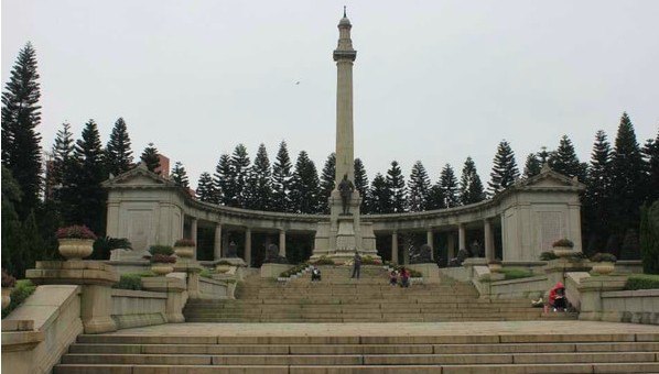黄花岗七十二烈士陵园